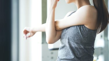 気になる腕の脱毛！自宅でするべき？サロンに通うべき？徹底調査